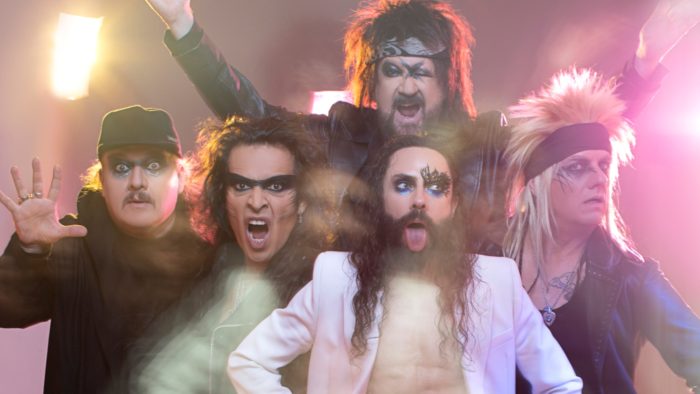 Moderatto en foto de estudio.